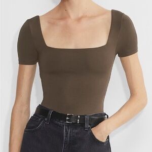 Bañaron Contour squareneck shortsleeve bodysuit in Dark brown size S